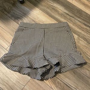 Forever 21 black & white shorts